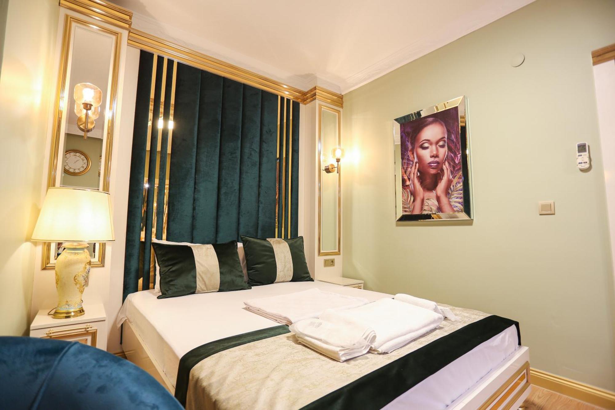 Whitemoon Hotel Suites Taksim Isztambul Kültér fotó