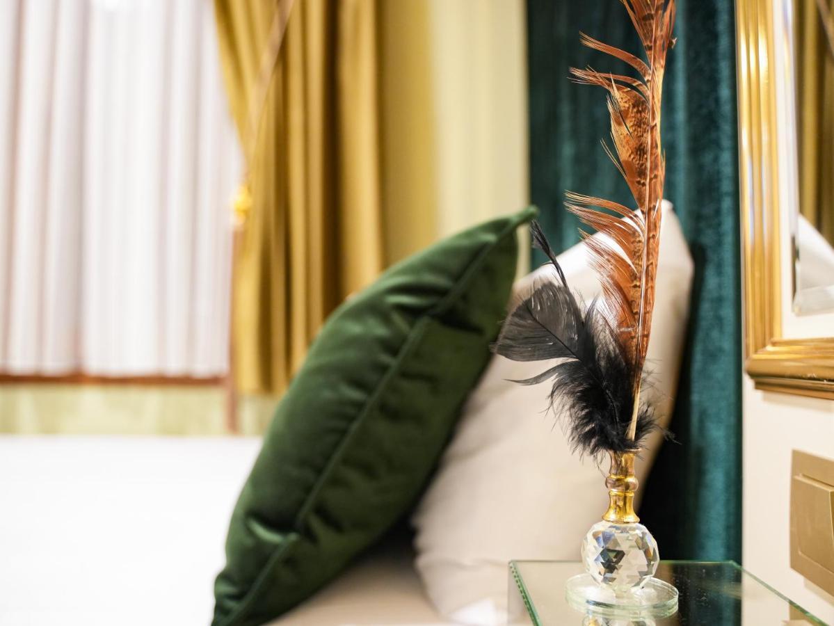 Whitemoon Hotel Suites Taksim Isztambul Kültér fotó