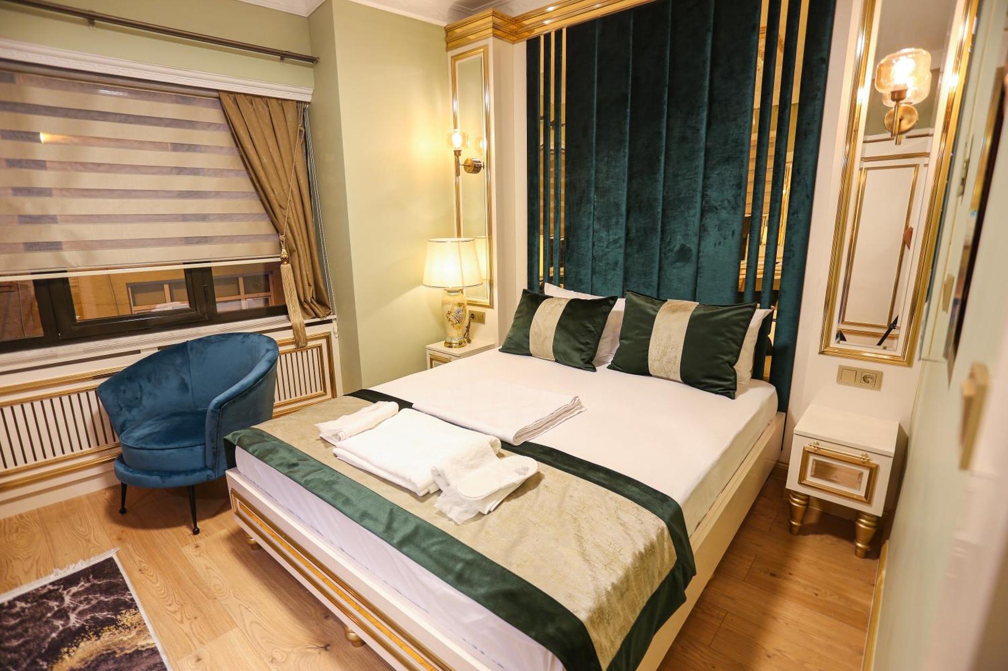 Whitemoon Hotel Suites Taksim Isztambul Kültér fotó